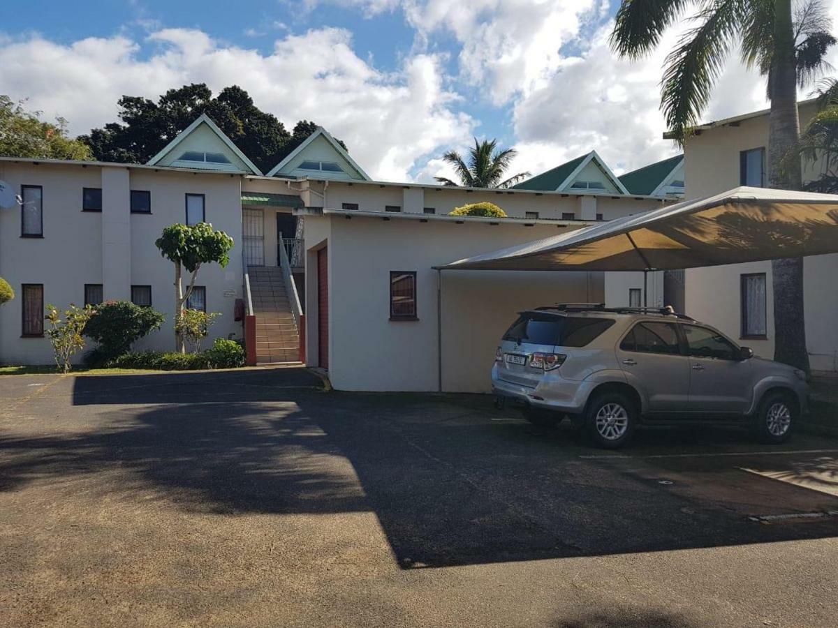 4 The Bridge Apartment St. Lucia Exterior photo