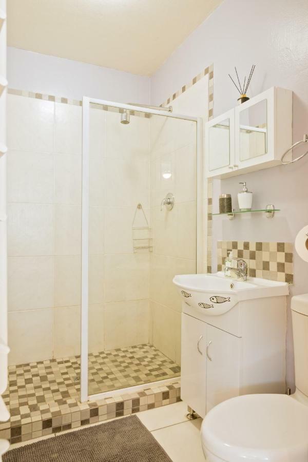 4 The Bridge Apartment St. Lucia Exterior photo